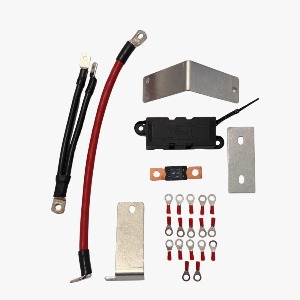 Zestaw połączeń elektr. do magazynu 15kWh pozioma obudowa na śruby M6 z bezp. Mega 200A